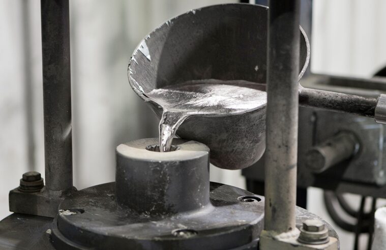 ریخته گری ثقلی چیست؟